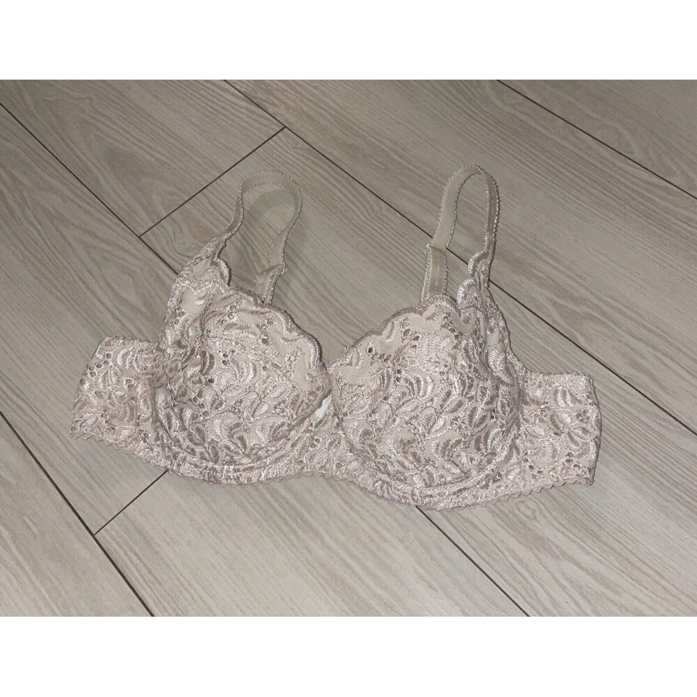 JCPenney Delicates Eyelet Lace Push Up Padded Bra Underwire Womens 34B Beige